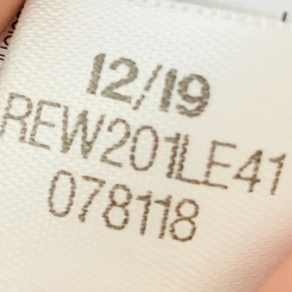 Women’s Reebok Athletic Capris - Picture 5 of 5